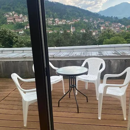 Stan Na Dan Andrea פוצ'ה